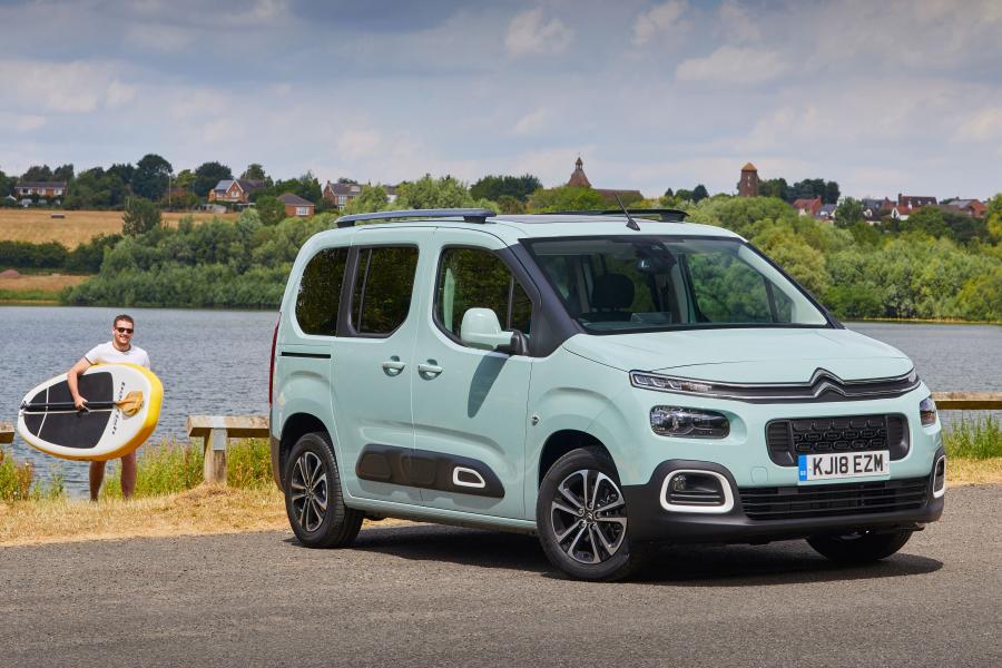  Citroen Berlingo Multispace 2018 года  (UK) (фото 13 из 18)